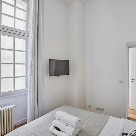 Louvre/palais Royal By Studioprestige Paris