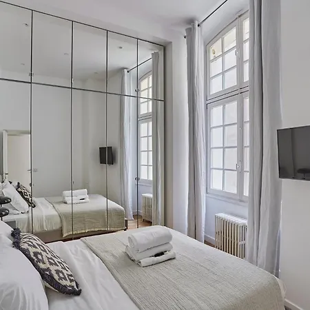 Apartment Louvre/palais Royal By Studioprestige *