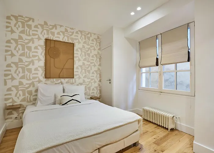 Louvre/palais Royal By Studioprestige