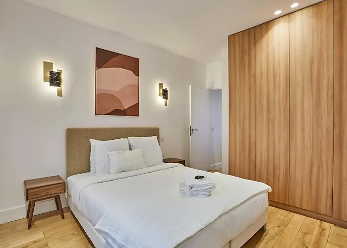 Louvre/palais Royal By Studioprestige Paris